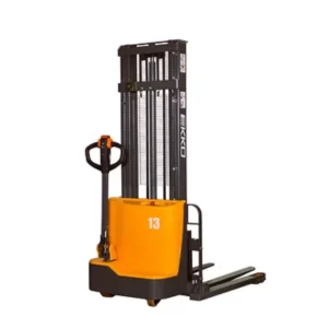 Ekko 2,800 lb Li-Ion Electric Straddle Stacker – Max Lift Heights (118" or 138") | EB13C-118