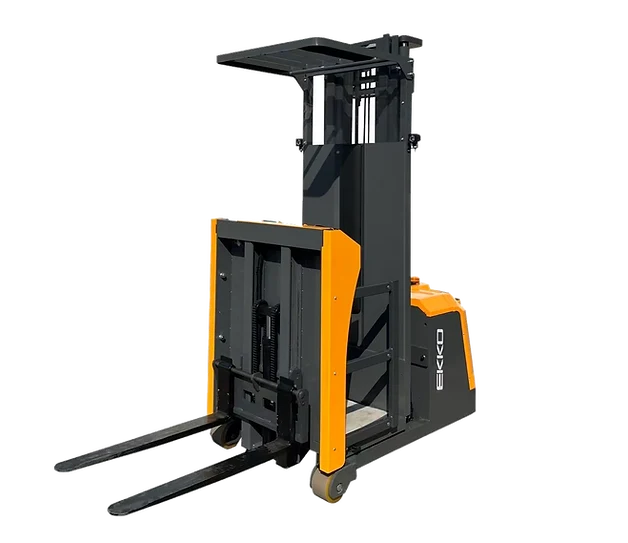 EKKO Series Lithium Order Picker 1500 lbs 216'' Raised Height EOPL150-216LI