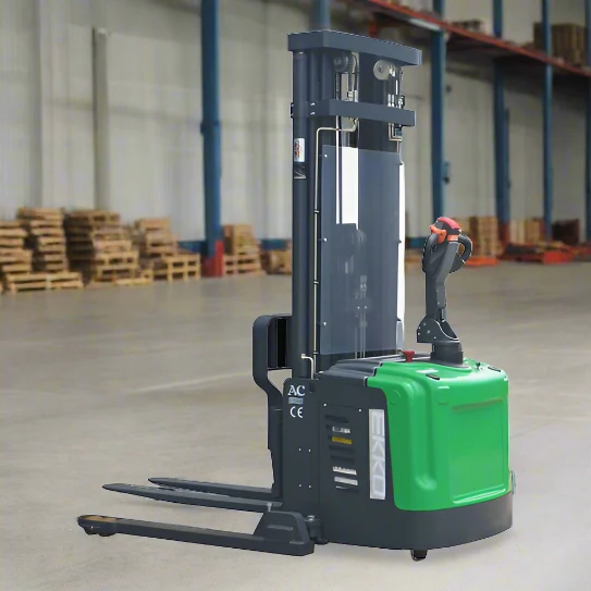 Electric Straddle Stacker | 4400 lbs Capacity | Lift Height 189'' | EKKO EB16EAS-189LI
