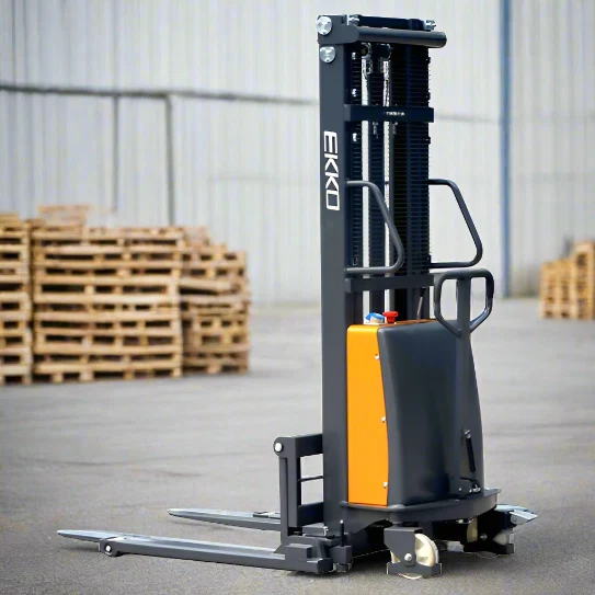 Semi-Electric Straddle Stacker | 3300 lbs Capacity | Lift Height 119.4'' | EKKO EA15B