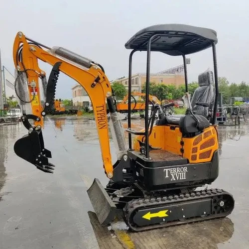 TYPHON TERROR XVIII Mini Excavator 4000lbs USA KUBOTA D902 + 12″ DIGGING BUCKET - Image 2