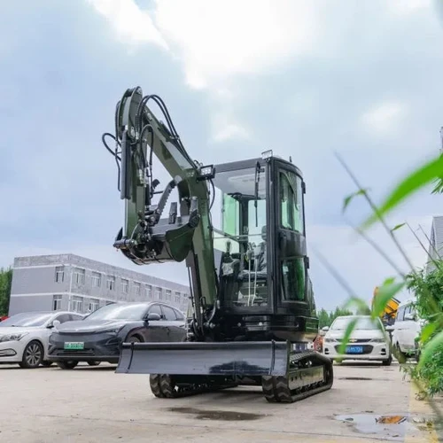 TYPHON TERROR XXV Diesel Mini Excavator 2.7 Ton, 25.1 hp Kubota D1105... - Image 7