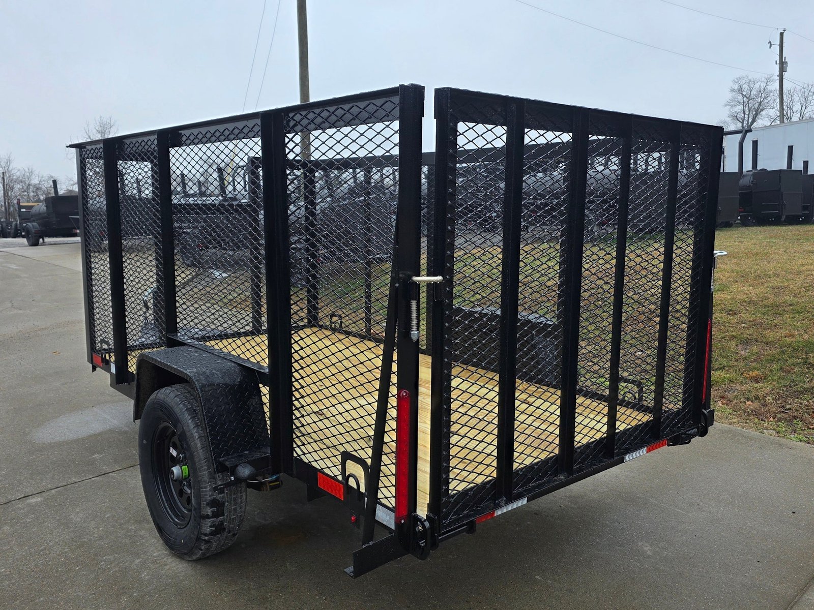 5x10 Straight Deck Debris Loader Utility Trailer (1) 3500lb Axle and Extended Platform - Image 4