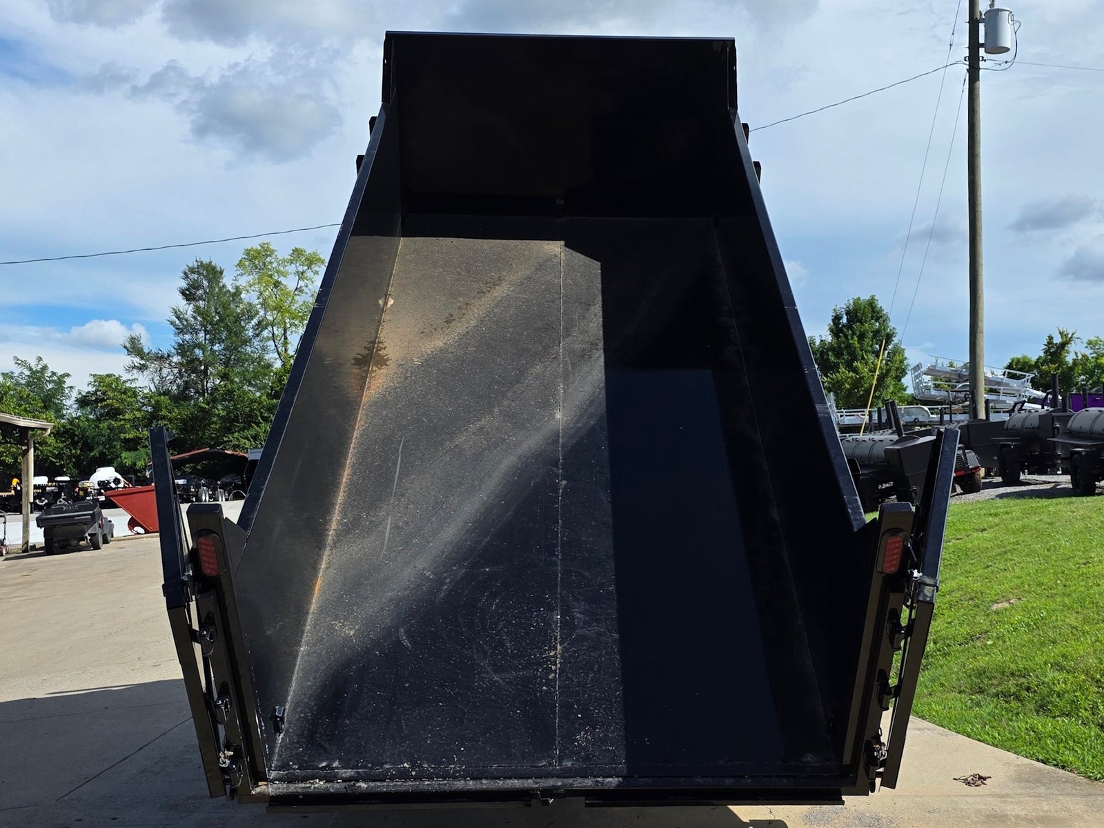 7x16 Telescopic Dump Trailer with 3ft Sides Powder Coated (2) 7K Axles GVWR 14k - Image 5