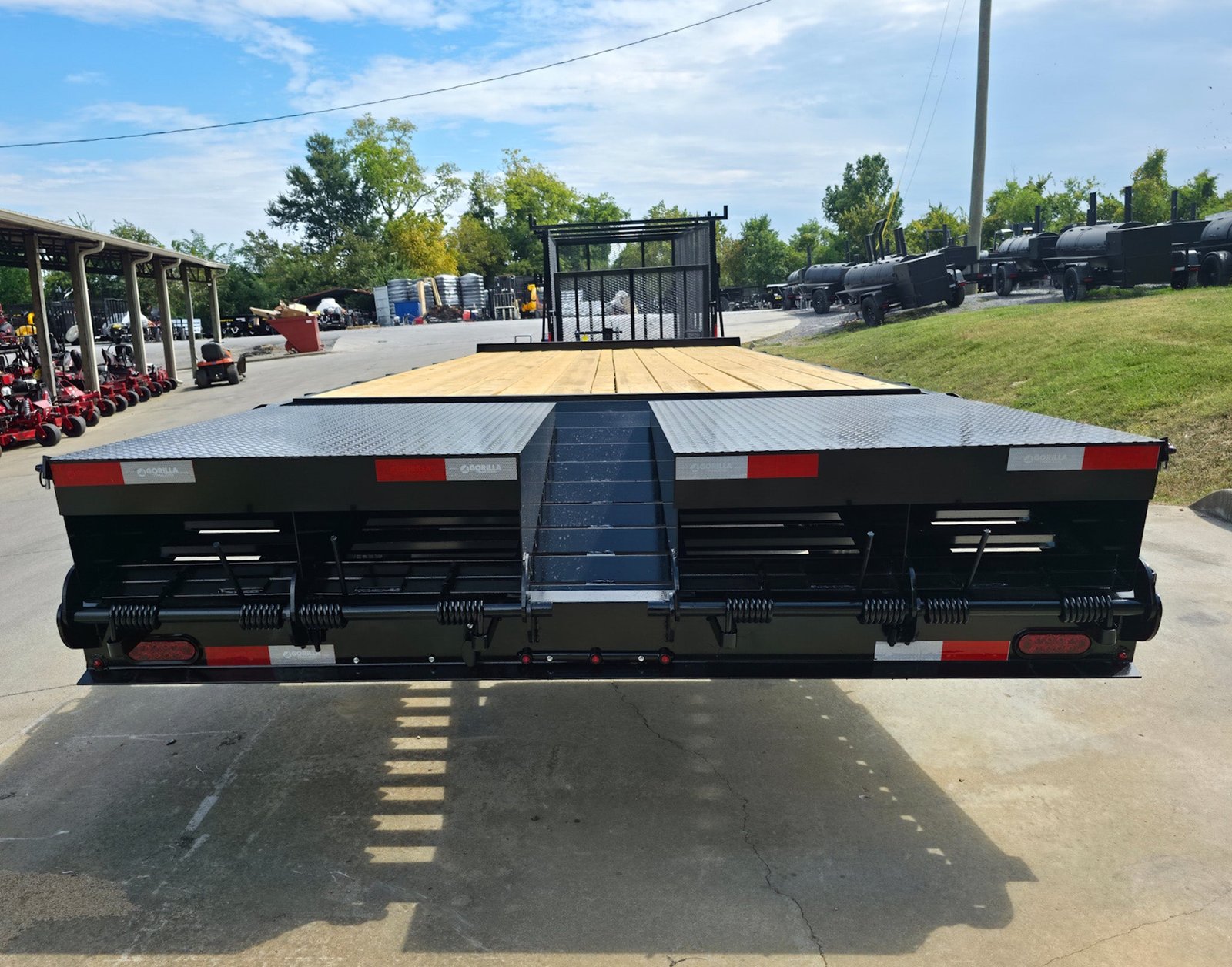 8.5x25 IBeam Deckover Trailer DoveTail (2) 7K Axles King Kong Ramps 14k GVWR - Image 8